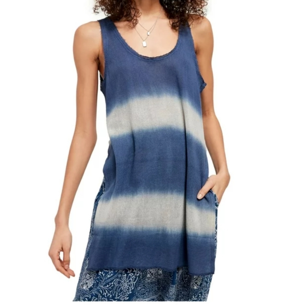 We The Free Blue and White Ombre Joni Tunic Tank - Picture 1 of 7